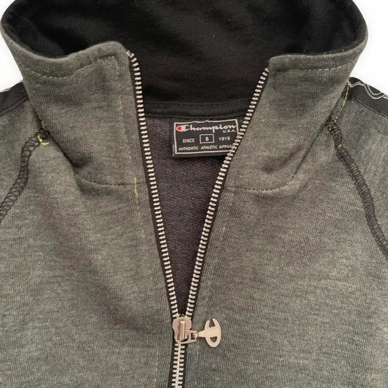 Pull zip Champion