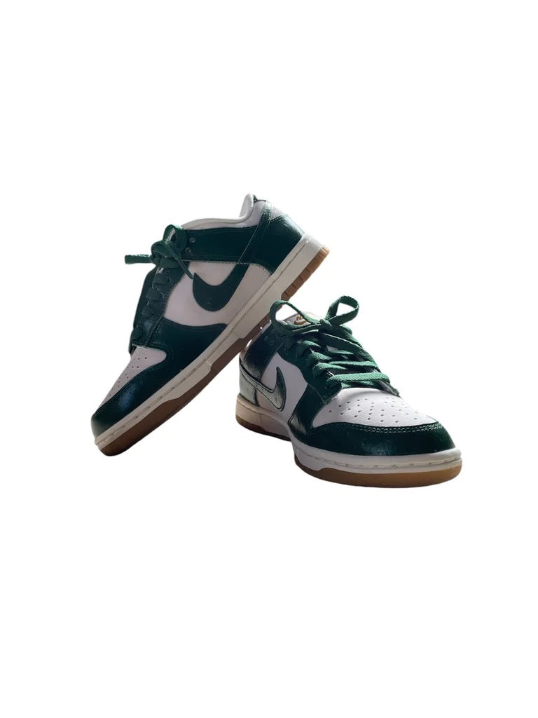 Nike Dunk Low LX Ostrich Green