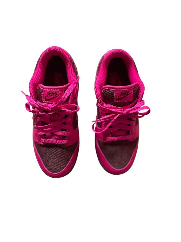 Nike Dunk Low Valentine's Day