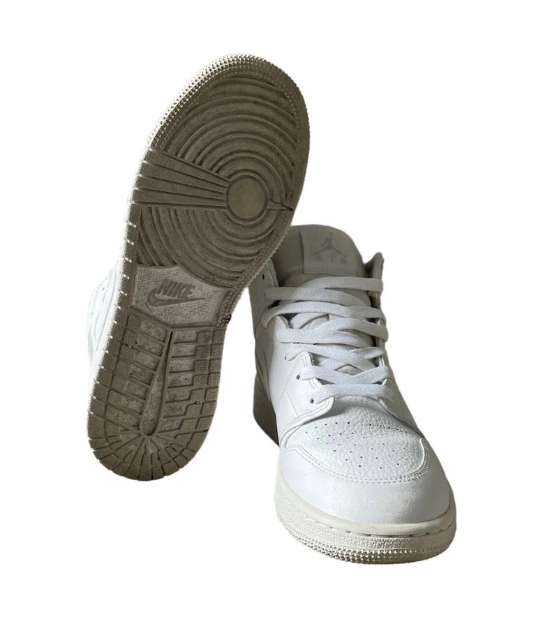 Jordan 1 Mid