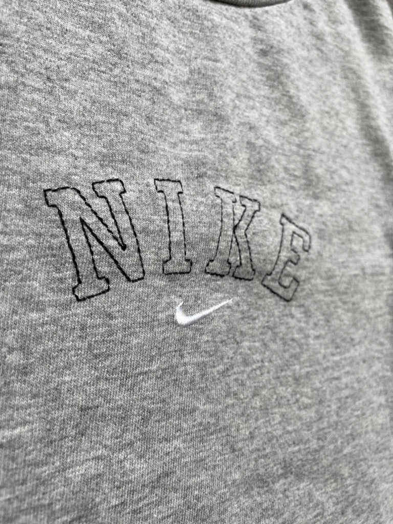 T-shirt Nike vintage manches longues brodé