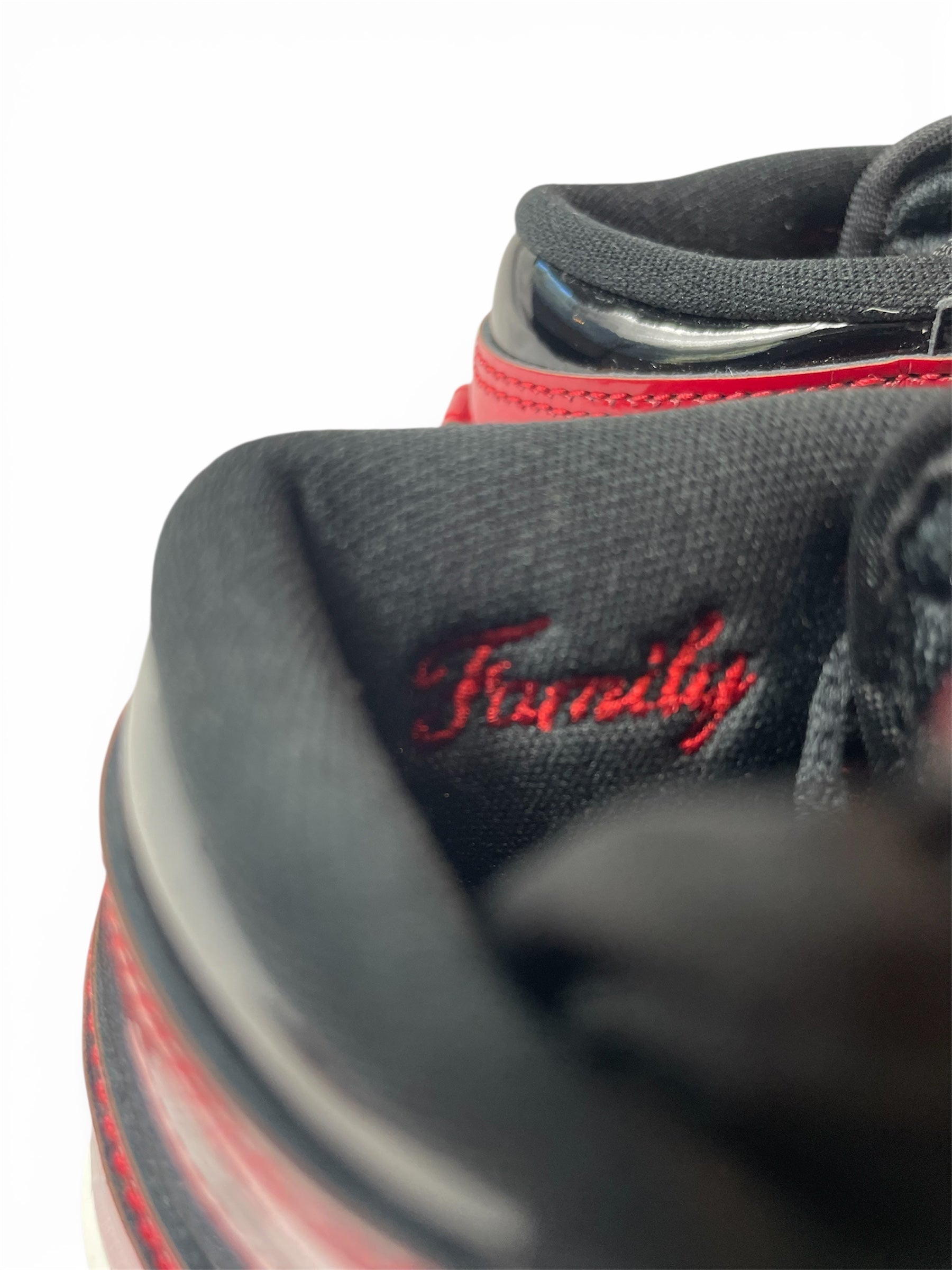 Air Jordan 1 Retro High OG TD "Patent Bred"